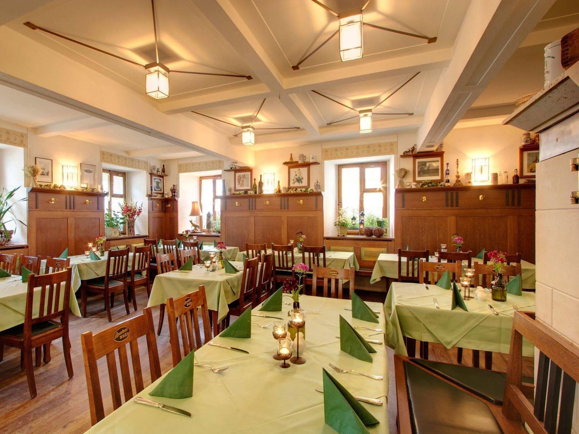 Sperber Braeu Hotel Sulzbach-Rosenberg Restaurante foto