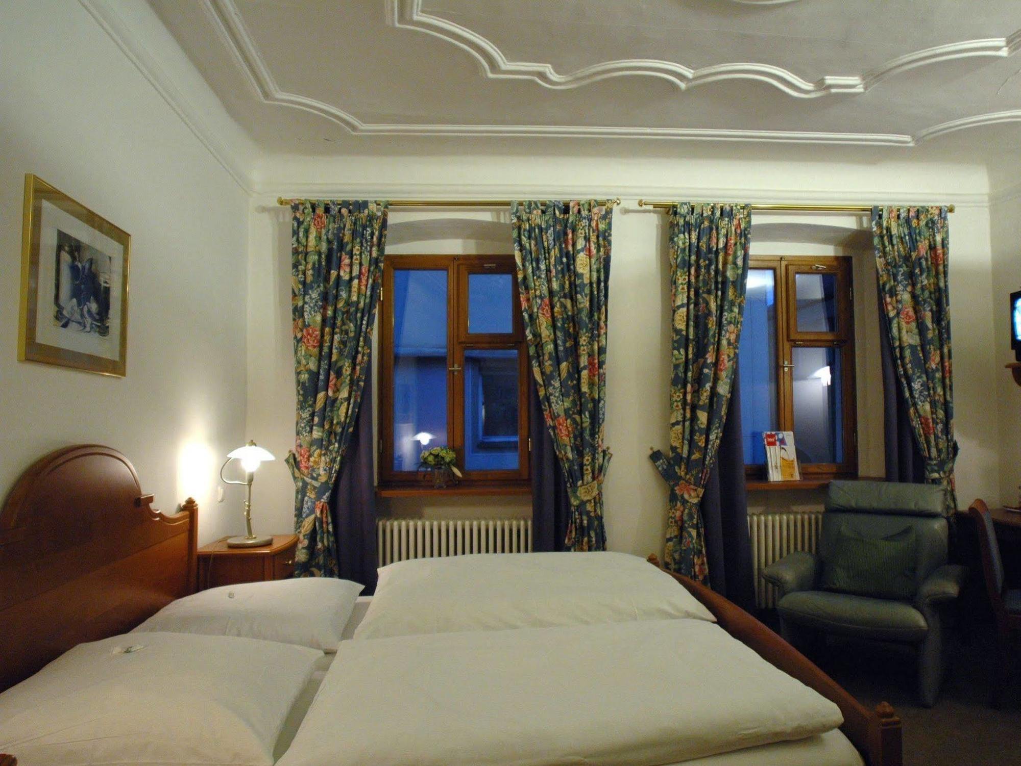 Sperber Braeu Hotel Sulzbach-Rosenberg Exterior foto